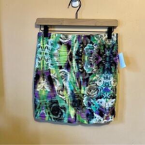 NWT - Charlotte Russe - Women’s Skirt - Medium